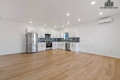Main picture of 17517 29th Ave E