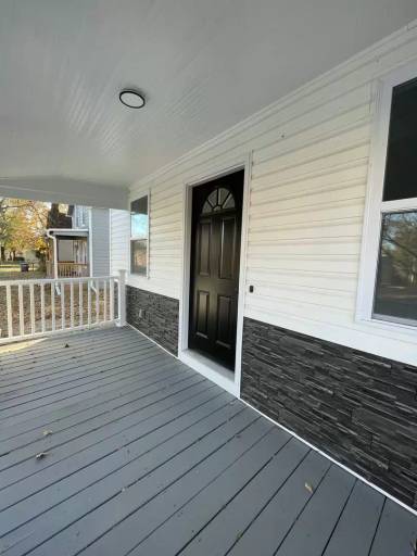 Main picture of 409 State St