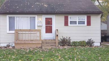 Main picture of 646 E Dallas Ave