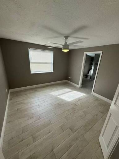 Main picture of 1896 Keewin Ave NE