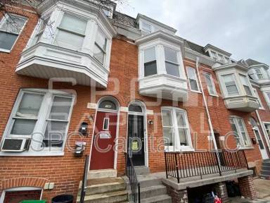 Main picture of 164 S Pine St