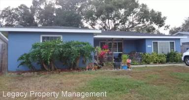 Main picture of 1756 Valencia Ave