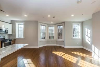 Main picture of 5- 7 Athens Ave