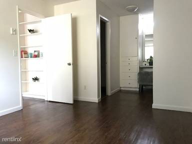 Main picture of Vista Capri Apartments