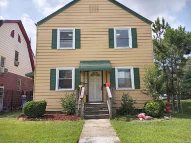 Main picture of 2717 Marlboro Ave