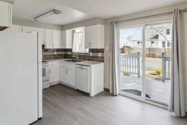 Main picture of 1825 E Glass Ave