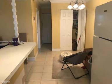 Main picture of Delwood Condo