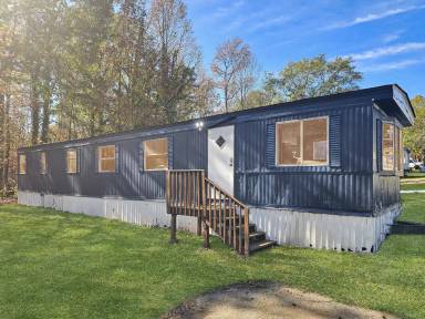 Main picture of 17 Eldorado Dr