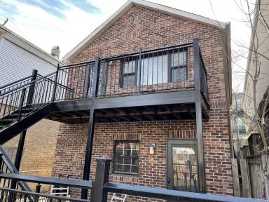 Main picture of 1741 W Crystal St