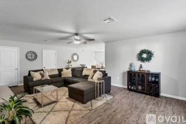Main picture of 10226 Relic Oaks