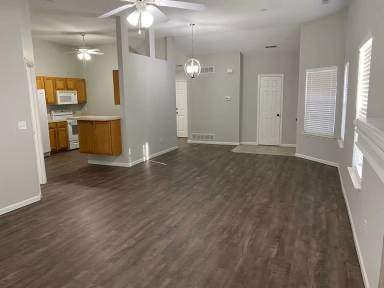 Main picture of 4007 W 26th Ter