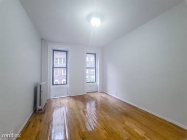 Main picture of 162 E 33rd St
