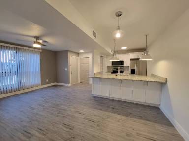 Main picture of Harbor Club Condo