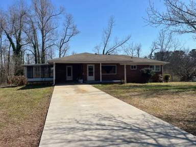 Main picture of 602 Overbrook Dr