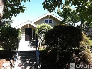 Main picture of 6108 9th Ave NE