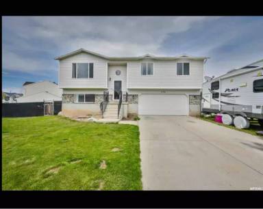 Main picture of 252 Wallace Way