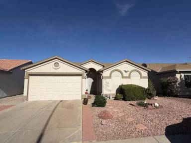 Main picture of 6761 S Oakmont Dr
