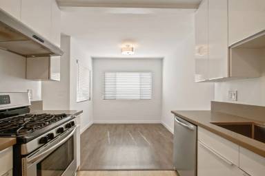 Main picture of 1043 5th St