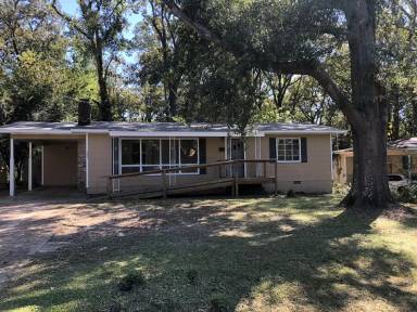 Main picture of 2920 Oak Forest Dr