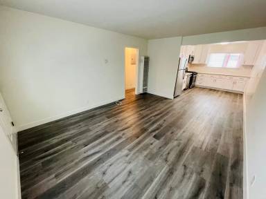 Main picture of 544 S 6th St