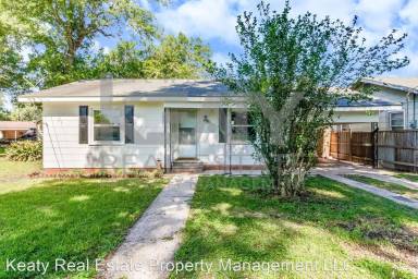 Main picture of 208 Mary St