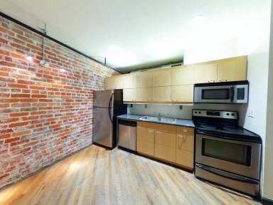 Main picture of 1318 W Broad St