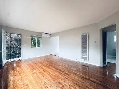 Main picture of 1466 Chalcedony St