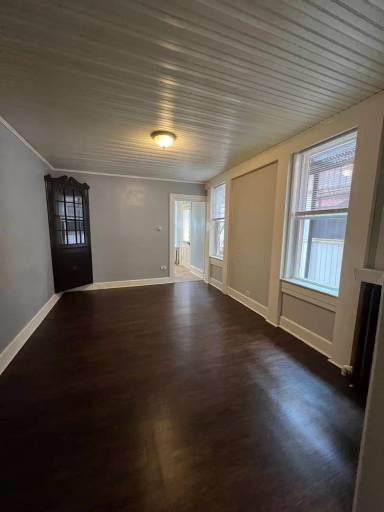 Main picture of 544 W Chestnut St
