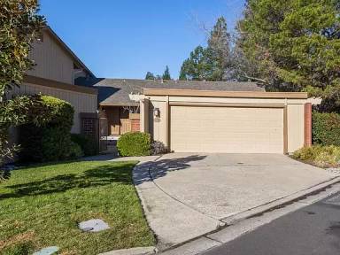 Main picture of 8911 Bluff Ln