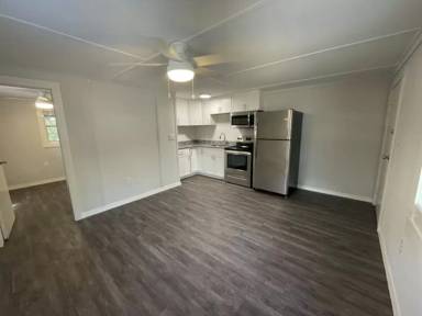 Main picture of 825 NW 4th Ave