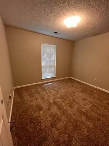 Main picture of 6452 Saginaw Rd