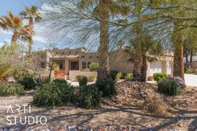 Main picture of 2960 S Summer Ln
