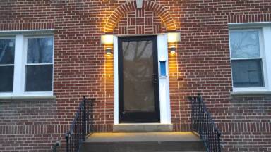 Main picture of 1618 A St SE