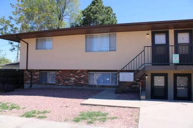 Main picture of 3920 Devonshire Ln