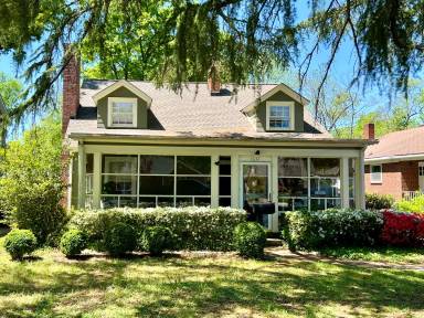 Main picture of 1637 Morningside Dr