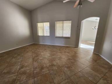 Main picture of 12547 W Glenrosa Dr