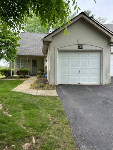 Main picture of 600 Crestgate Pl