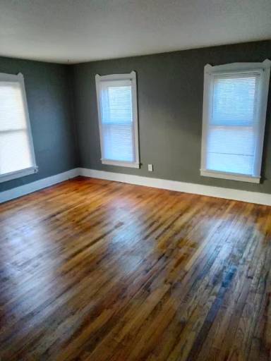 Main picture of 359 E Bowman St