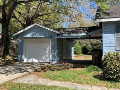 Main picture of 1404 Stevens Ln