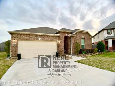 Main picture of 1603 Crown Point Ct