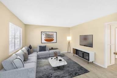 Main picture of 38225 12th St E