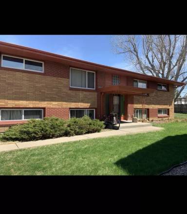 Main picture of 4224 Central Ave