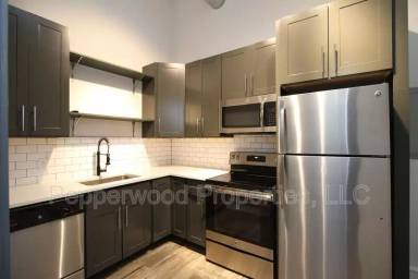 Main picture of 600 Magnolia St