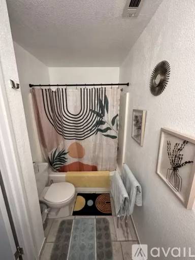 Main picture of 2812 N Auburn Ct