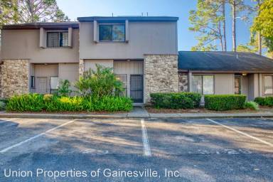 Main picture of 3729 NW 54th Ln