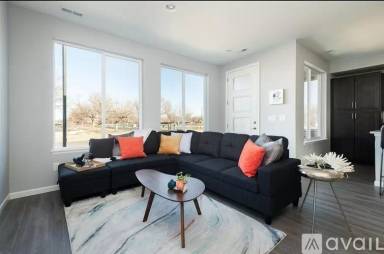 Main picture of 5279 E 63rd Pl