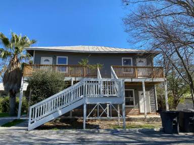 Main picture of 406 Mason St