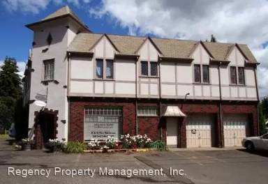 Main picture of 18348 SE River Rd