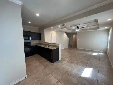 Main picture of 6011 Karly Way