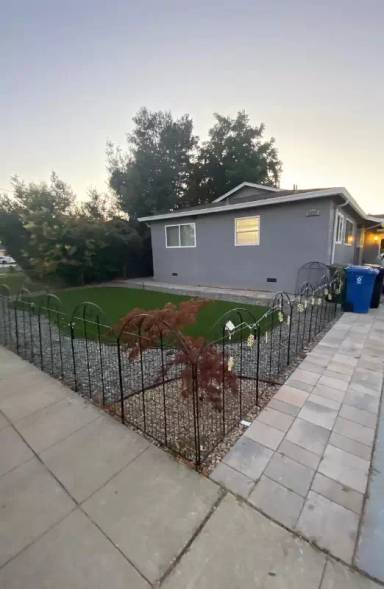 Main picture of 6223 Castillon Dr